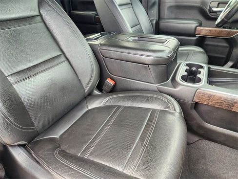 Used 2020 GMC Sierra 2500 Denali w/ Denali Ultimate Package image 14