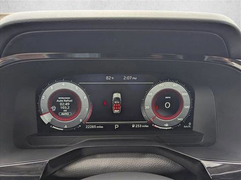 Used 2025 Nissan Pathfinder Platinum w/ Cargo Package AWD/4WD image 11