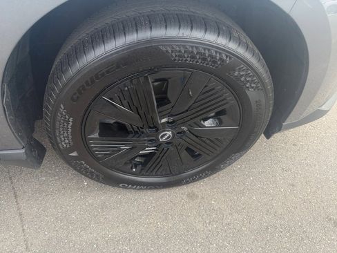 Used 2025 Nissan Murano SV image 29