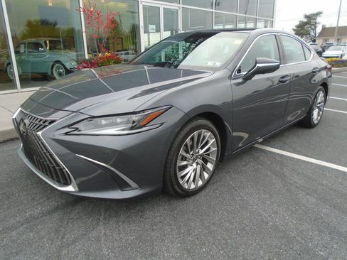 Used 2023 Lexus ES 350 Ultra Luxury image 8
