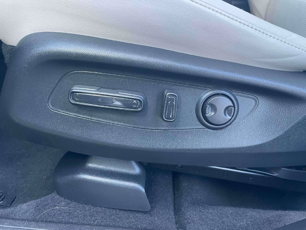Used 2024 Honda CR-V EX-L image 19