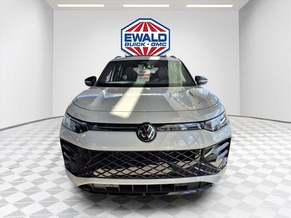 New 2026 Volkswagen Tiguan SE R-Line