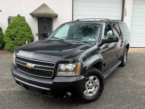 Used 2009 Chevrolet Suburban LT AWD/4WD image 1