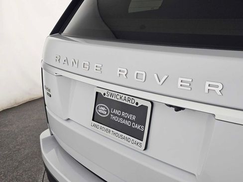 Used 2020 Land Rover Range Rover HSE AWD/4WD image 13