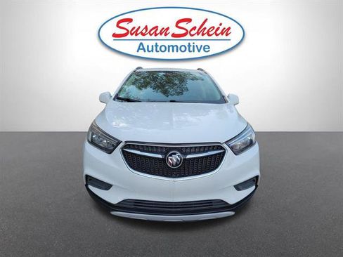 Used 2021 Buick Encore Preferred AWD/4WD image 20