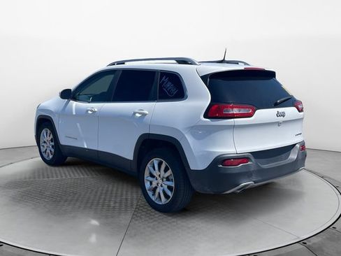 Used 2016 Jeep Cherokee Limited FWD image 3