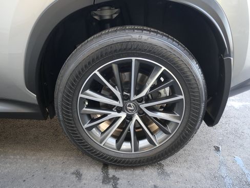 Certified 2023 Lexus NX 250 FWD w/ Premium Package image 8