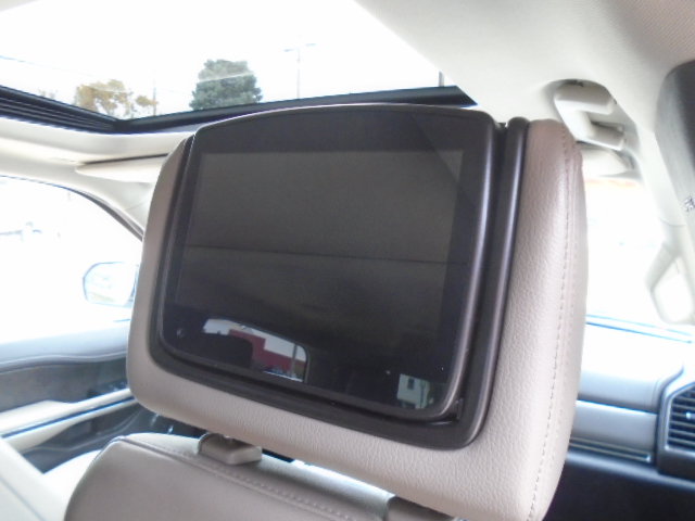 Used 2021 Ford Expedition Limited AWD/4WD image 15