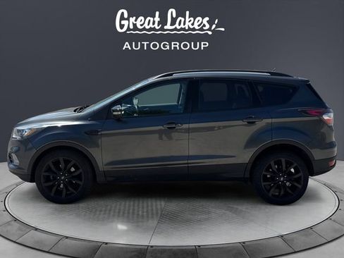 Used 2017 Ford Escape Titanium FWD image 2