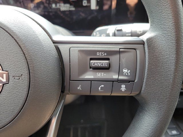 Certified 2025 Nissan Kicks SV FWD image 24