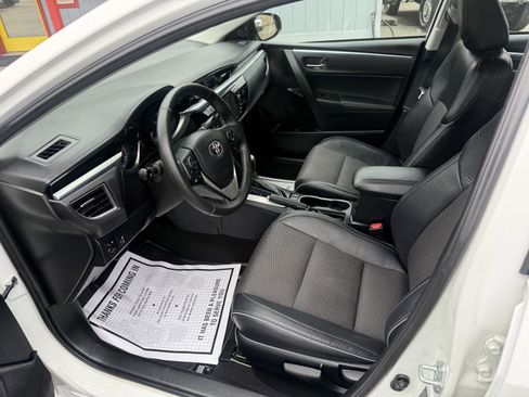 Used 2015 Toyota Corolla S image 15