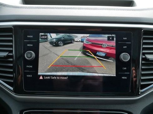 Certified 2023 Volkswagen Atlas SEL AWD/4WD image 34