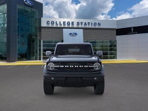 New 2025 Ford Bronco Outer Banks image 6