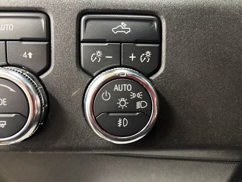 Used 2022 GMC Sierra 1500 Elevation w/ LPO, Elevation Black Package AWD/4WD image 25
