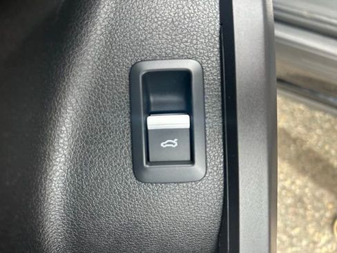 Used 2018 Audi Q5 2.0T Premium AWD/4WD image 14
