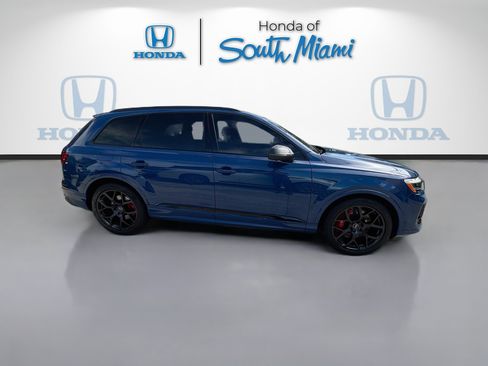 Used 2025 Audi SQ7 Prestige w/ Prestige Package AWD/4WD image 8