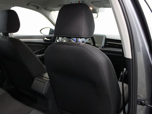 Used 2025 Volkswagen Jetta S image 25