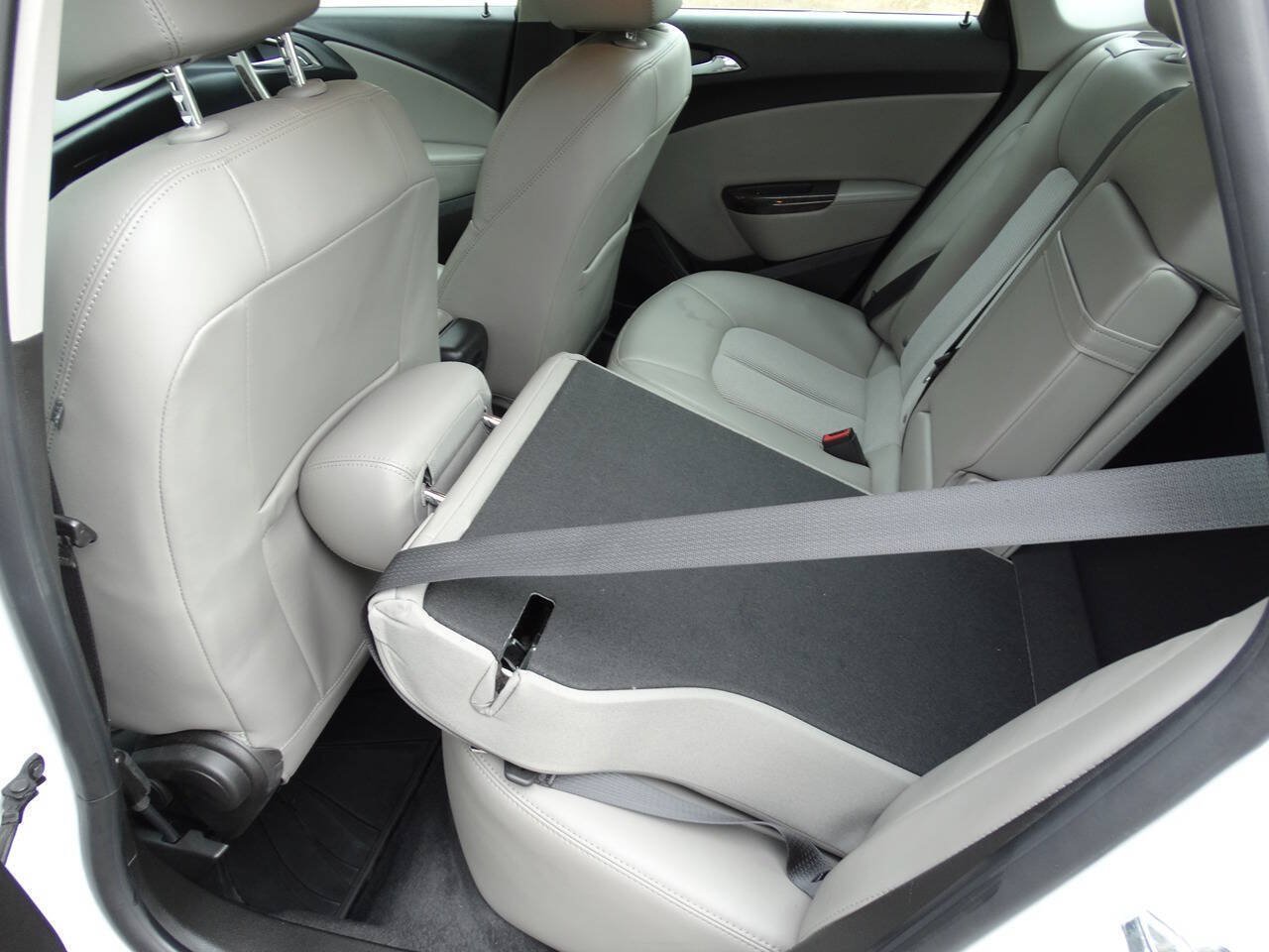 Used 2016 Buick Verano Convenience FWD image 26