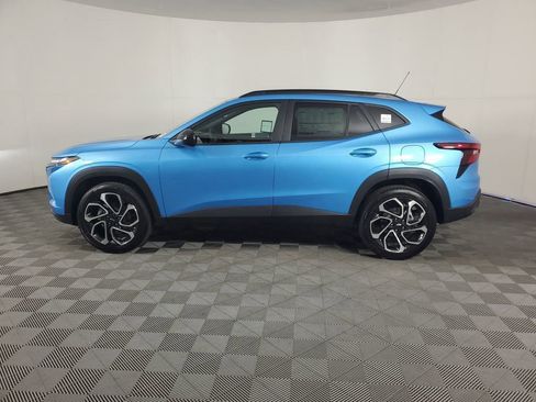 New 2026 Chevrolet Trax RS w/ Sunroof Package image 6