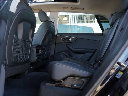 Used 2019 Audi Q8 Premium w/ Convenience Package image 27