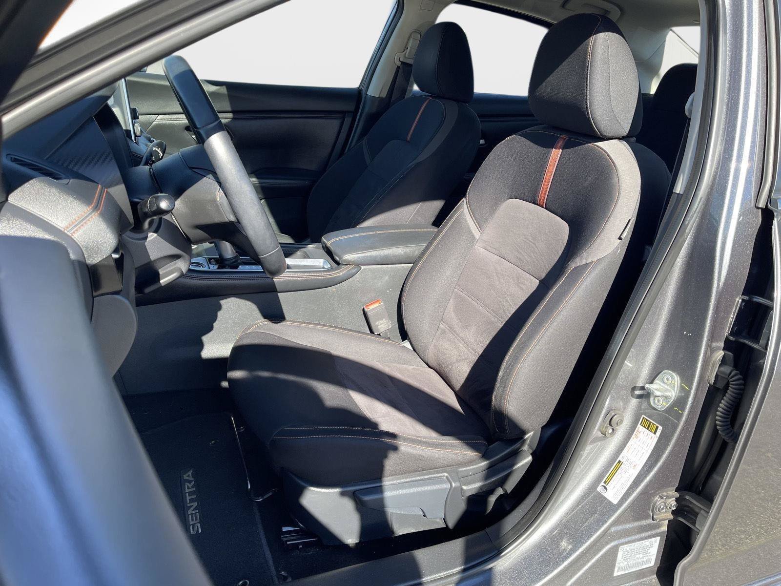 Used 2020 Nissan Sentra SR FWD image 13