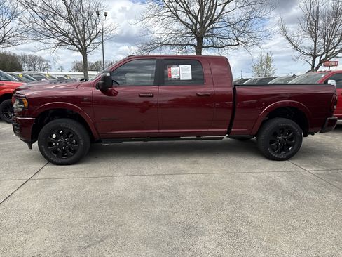 Used 2024 RAM 2500 Limited image 4