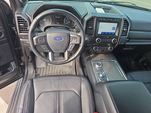 Used 2021 Ford Expedition Max Limited image 15