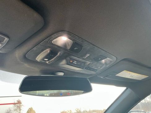 Used 2017 Chevrolet Camaro SS image 27