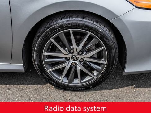 Used 2022 Toyota Camry XLE FWD image 9