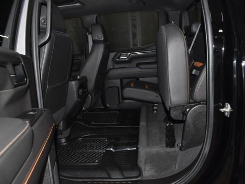 Used 2022 GMC Sierra 1500 AT4 image 35