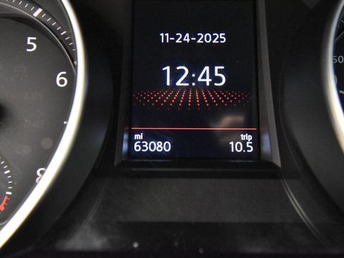 Used 2020 Volkswagen GTI S image 30