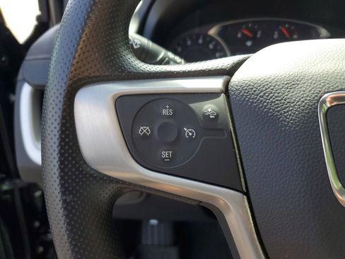 Used 2024 GMC Terrain SLE w/ Driver Convenience Package AWD/4WD image 19
