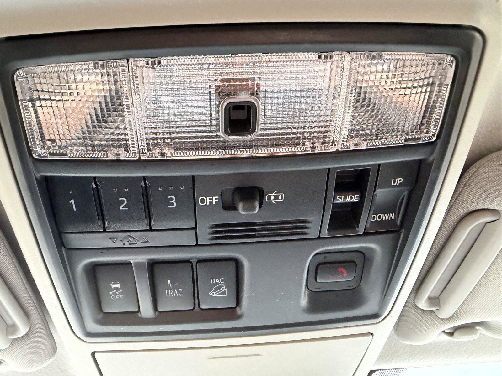 Used 2022 Toyota 4Runner Limited AWD/4WD image 20