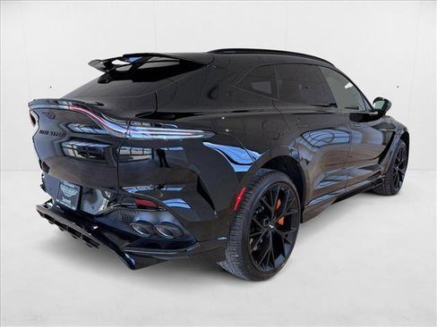 New 2025 Aston Martin DBX 707 image 6