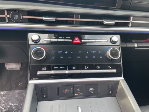 New 2026 Hyundai Santa Fe Limited image 34