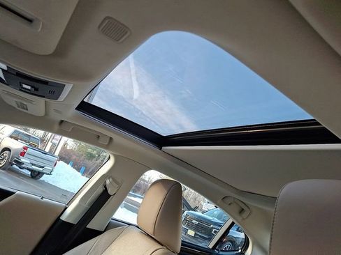 Used 2019 Lexus ES 350 Luxury image 22