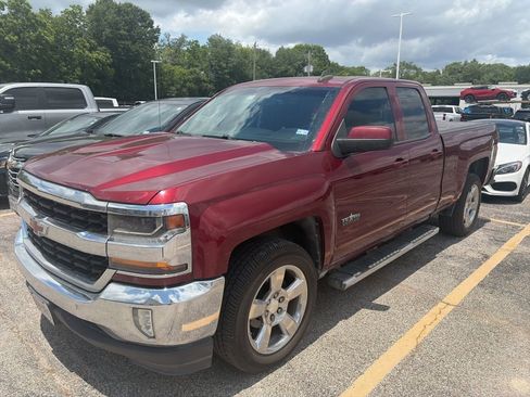 Used 2017 Chevrolet Silverado 1500 LT w/ Texas Edition RWD image 1