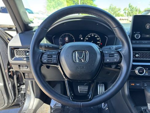 Certified 2025 Honda Civic Sport image 25
