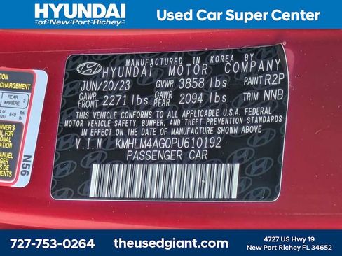 Certified 2023 Hyundai Elantra SEL w/ Preferred Accessory Package FWD image 31