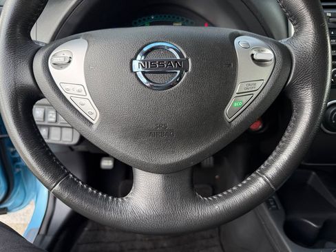 Used 2015 Nissan Leaf S w/ Charge Package FWD image 26