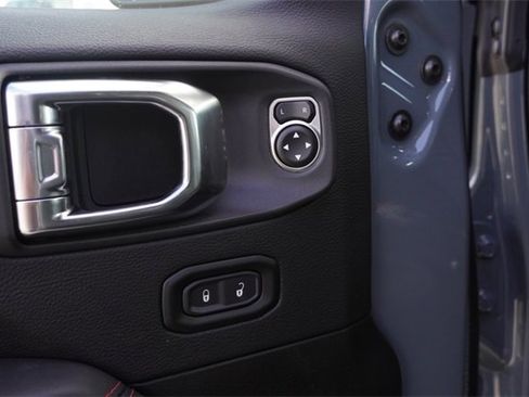 New 2025 Jeep Gladiator Rubicon image 20