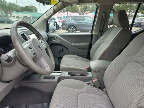 Used 2019 Nissan Frontier S image 17