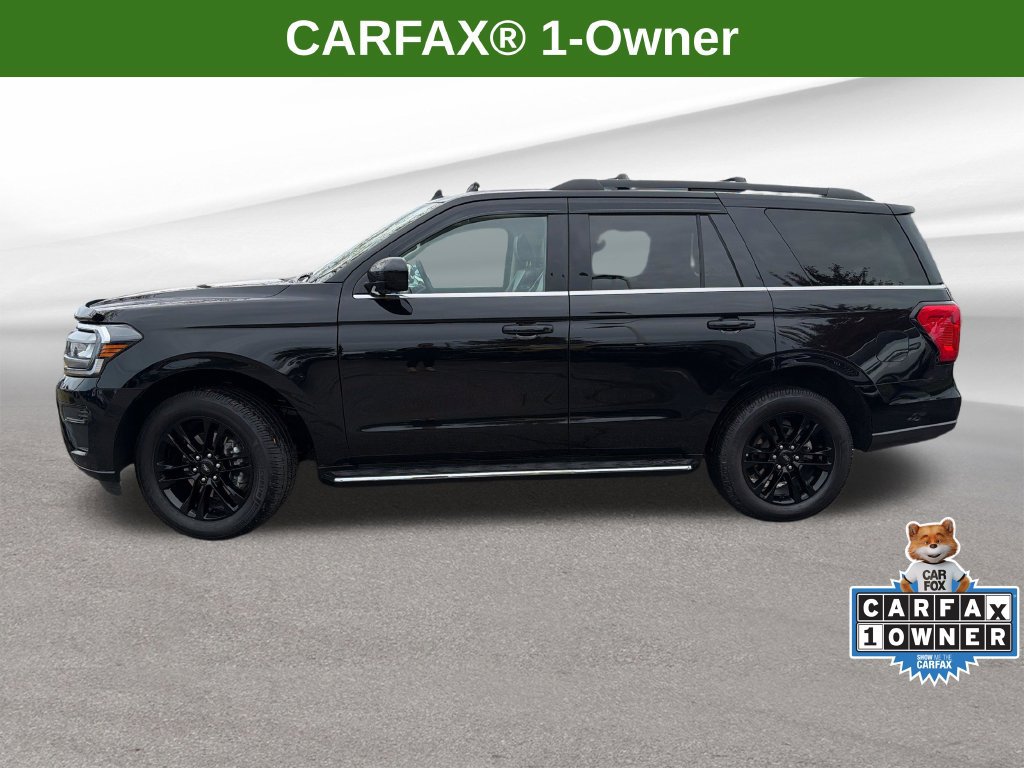 Used 2023 Ford Expedition XLT AWD/4WD image 2