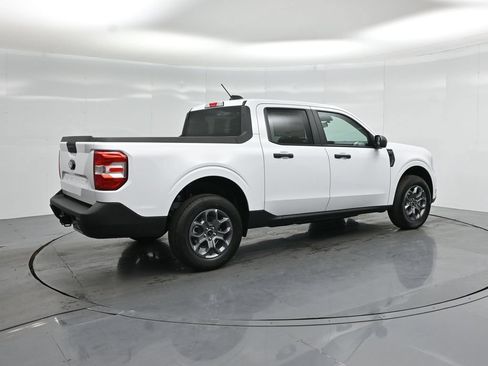 New 2026 Ford Maverick XLT w/ Equipment Group 301A AWD/4WD image 24