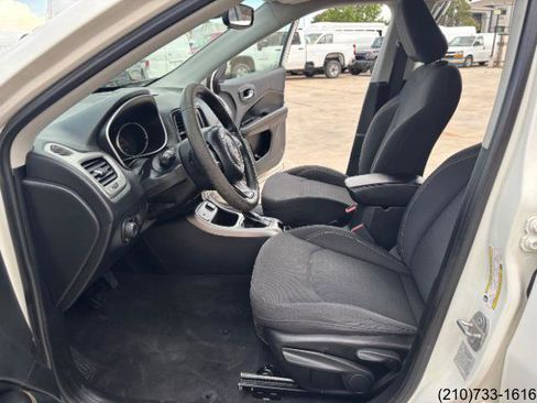 Used 2018 Jeep Compass Sport image 16