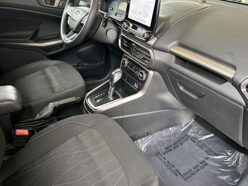 Used 2021 Ford EcoSport SE w/ SE Convenience Package image 16