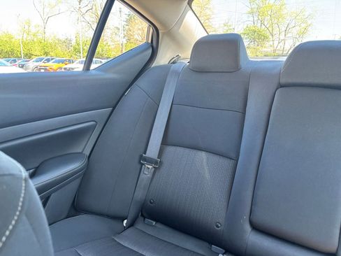 Used 2025 Nissan Altima 2.5 SV image 37