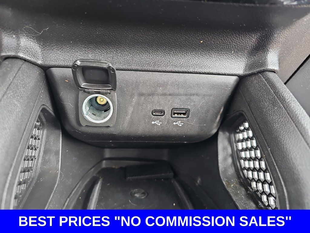 Used 2024 Chevrolet TrailBlazer RS w/ Convenience Package AWD/4WD image 25