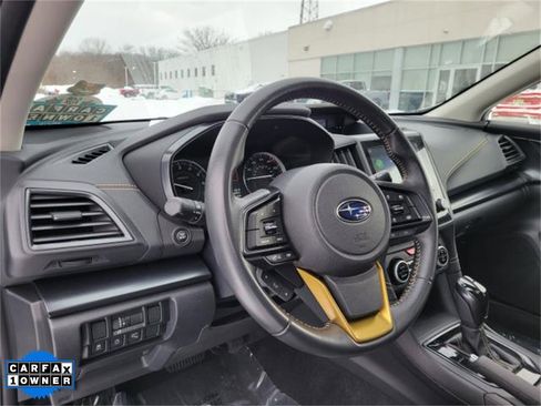 Used 2022 Subaru Crosstrek 2.5i Sport w/ Moonroof Package image 17