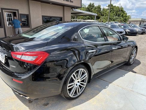 Used 2017 Maserati Ghibli RWD image 4